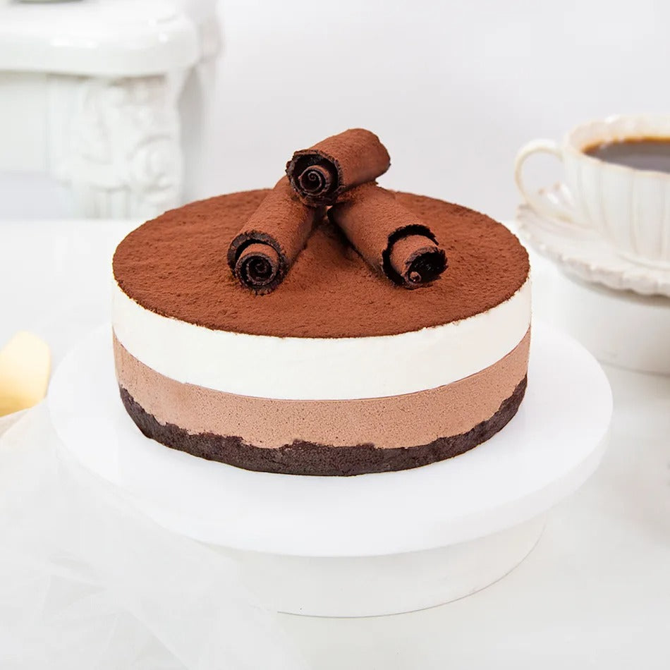 Chocolate Lovers Dream Cake – Three Creamy Layers